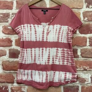 Chaps T Shirt Women's L Pink White Boho Tie Dye Henley Casual Everyday Top